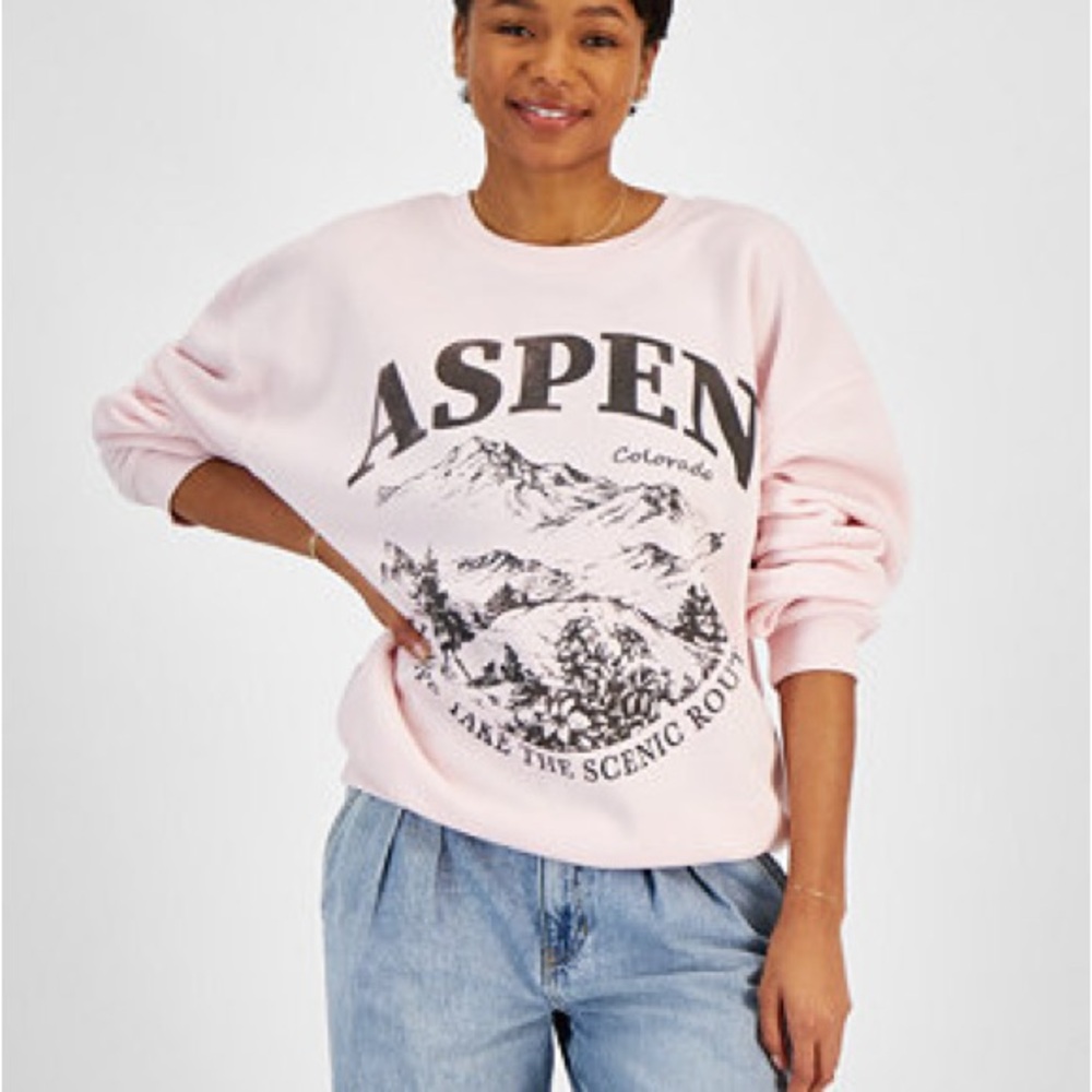 NWOT Grayson Threads, The Label
Juniors' Aspen Crewneck Sweatshirt